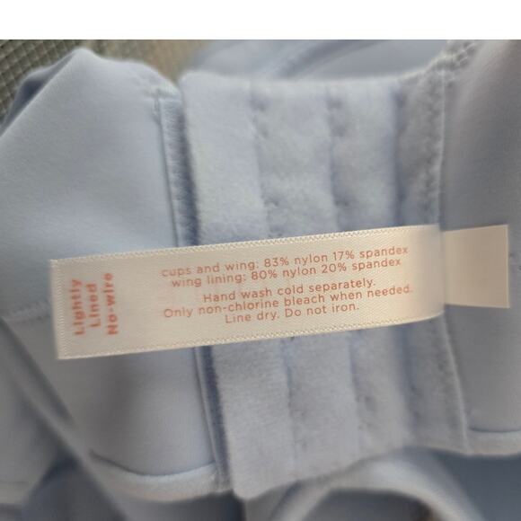 Cacique Collection Invisible Back Smoother Lightly LIned No WIre Bra 50C NWT - Picture 5 of 7